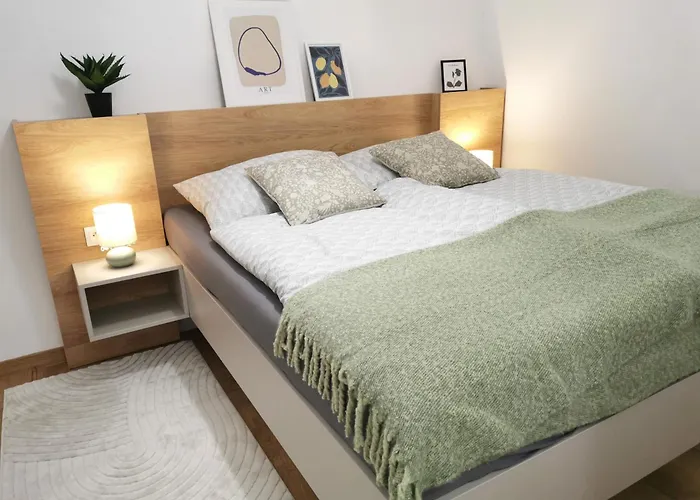 Feel Like In The Center Apartament